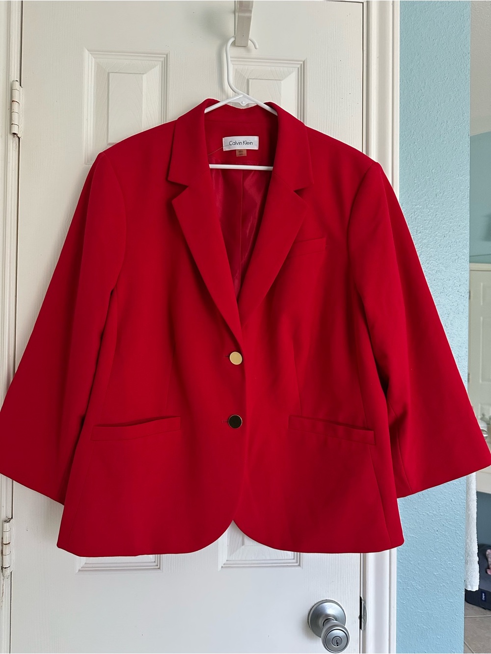 Calvin Klein blazer vibrant red contrasting gold buttons size 24W